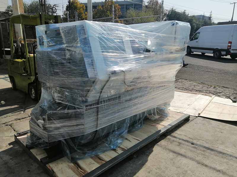 Cliente de México recibió torno CNC CK6140x750