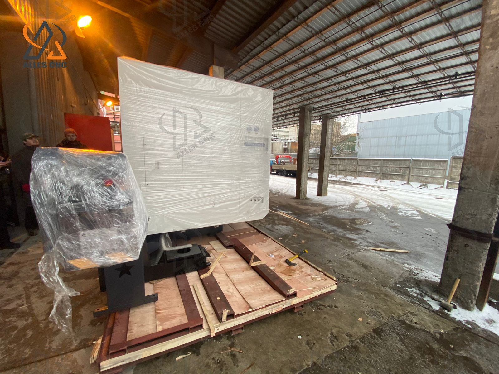 El compuesto de torneado y fresado CNC CX52Y ha llegado a Rusia