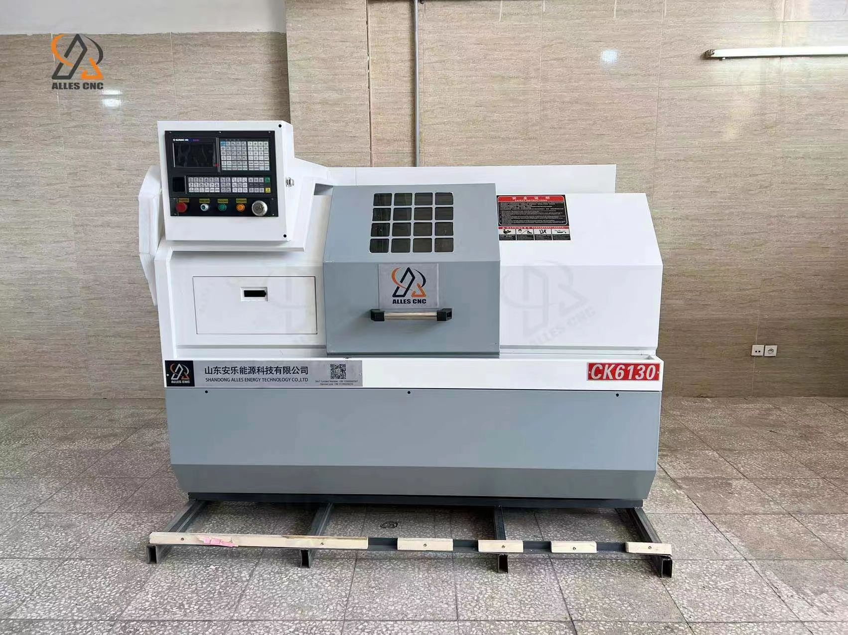 تلقى عملاء إيران مخارط CNC ALCK6130 و ALTCK46A