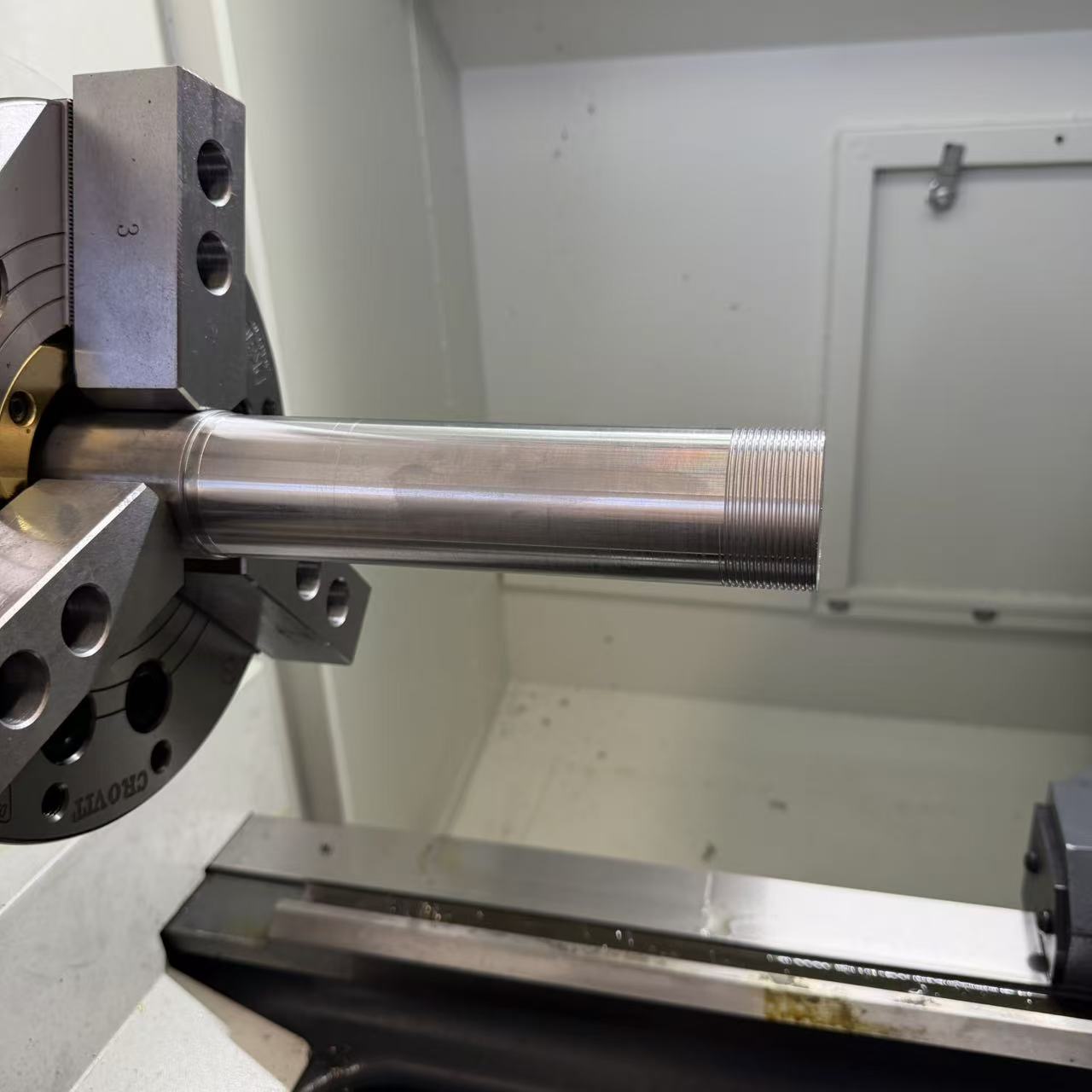 Test shaft machined during the acceptance procedure