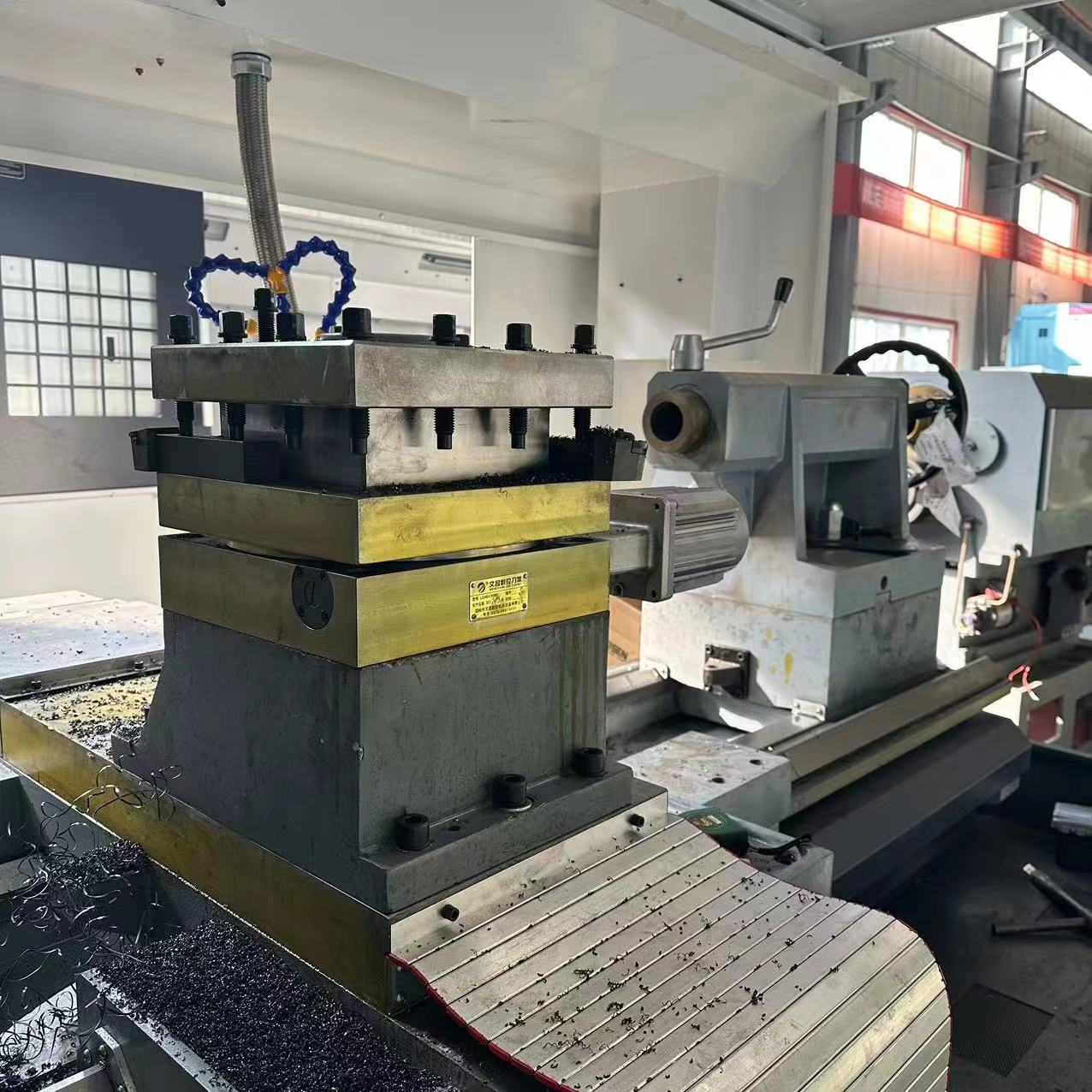 QK1322 CNC مخرطة الأنابيب الخيط أداة آلة