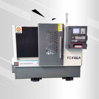 TCK46A Centro de torneado CNC Máquina de torno CNC de bancada inclinada